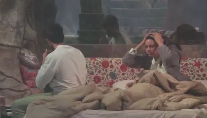 Alice was seen sleeping on a bed with Avinash, arm in arm