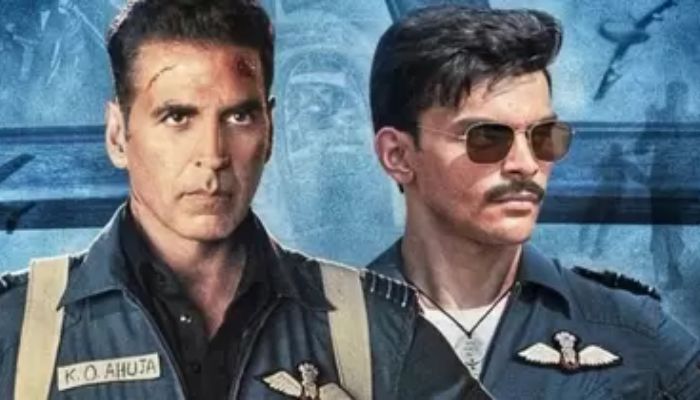 What is the allegation of block-booking on Akshay Kumar's Sky Force